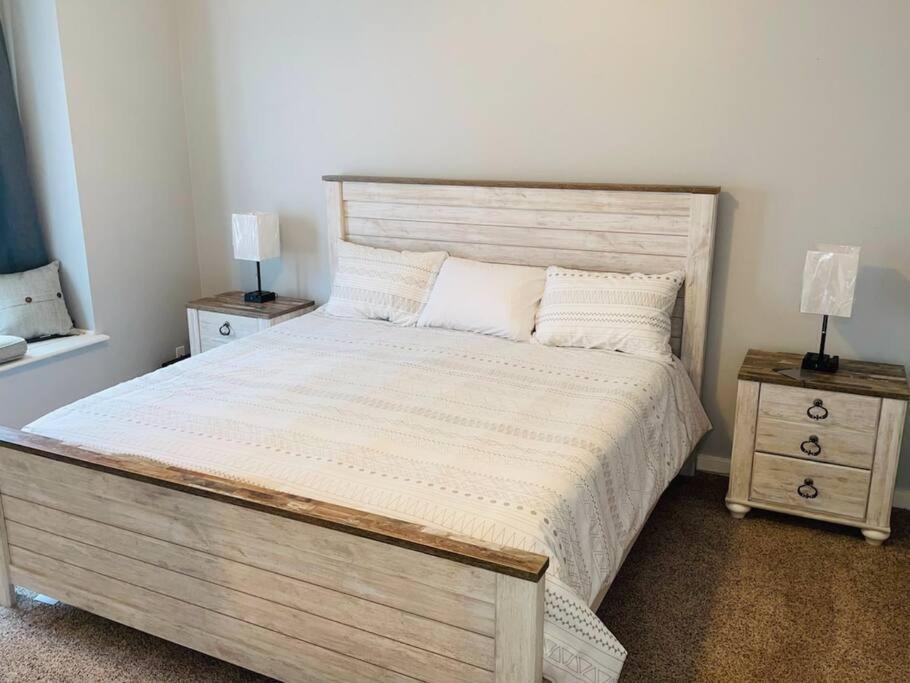 Cherry Street Luxury- Shopping-Dining-By Downtown And Hospitals Tulsa Extérieur photo