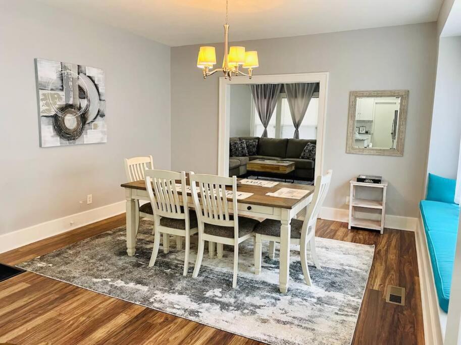 Cherry Street Luxury- Shopping-Dining-By Downtown And Hospitals Tulsa Extérieur photo